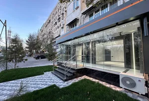 Фото 2 3-комн. Коммерция в Ориентир - 4 - Квартал Унверсам